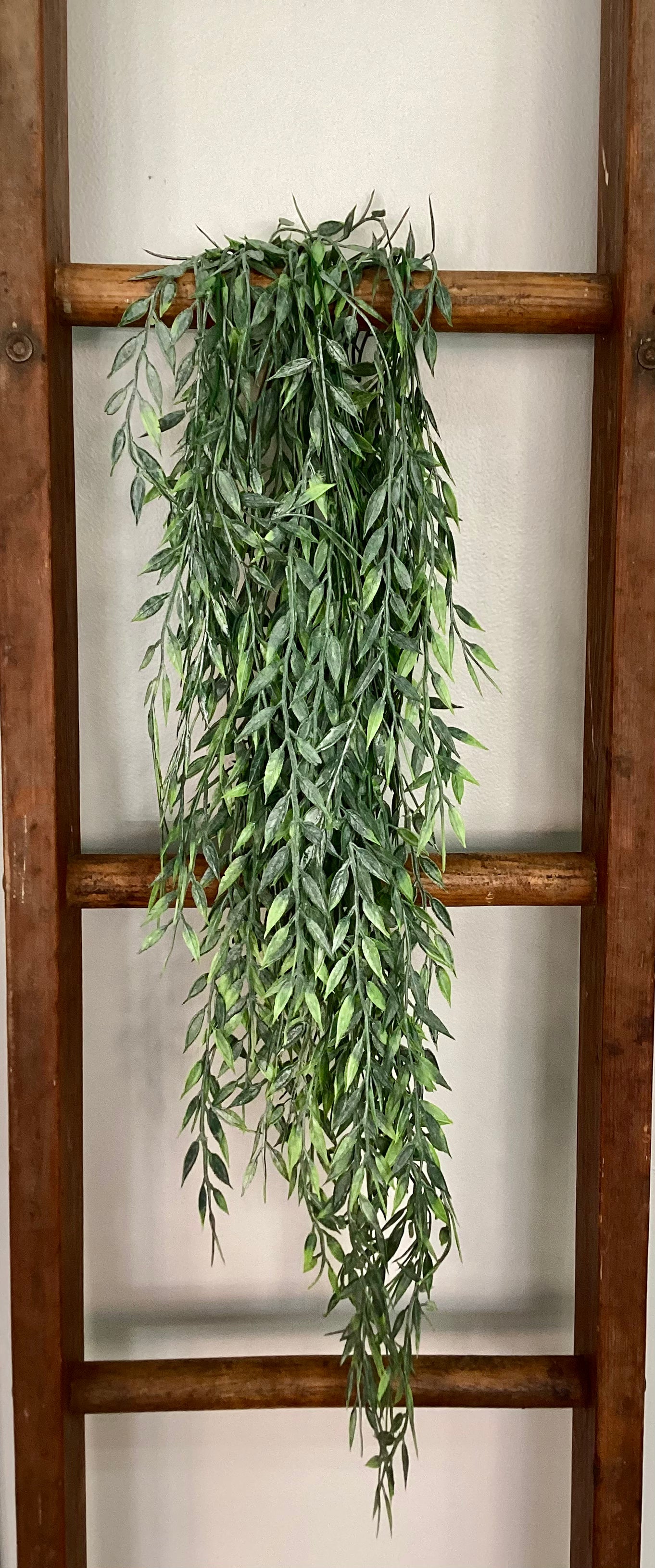 Tea Leaf Garland 34in